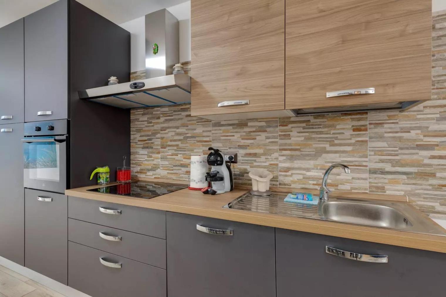 Soi E Mari Apartment กาบราส ภายนอก รูปภาพ